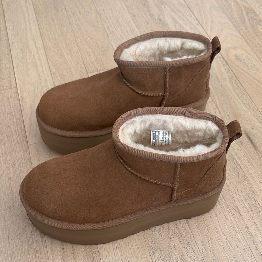Ugg Classic Ultra Mini Platform